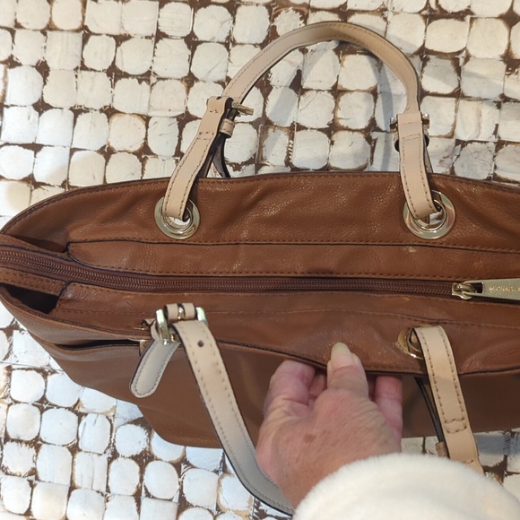 Brown Michael Kors Bag - Picture 7 of 10